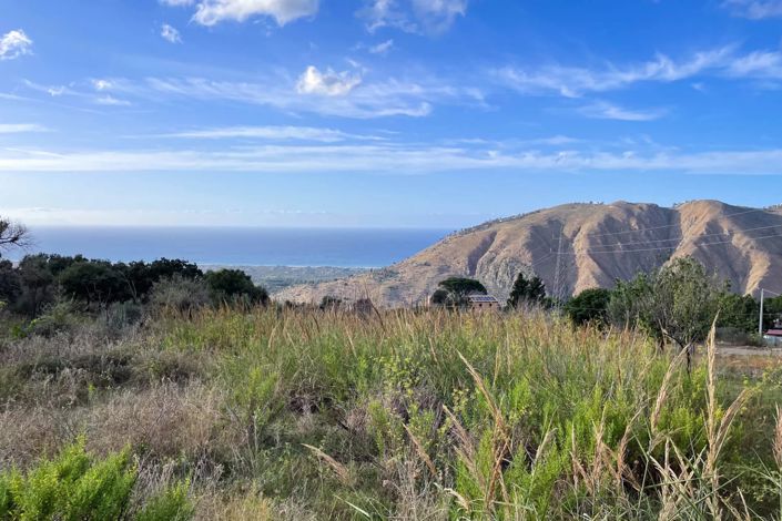 Image No.2-Terre à vendre à Lascari