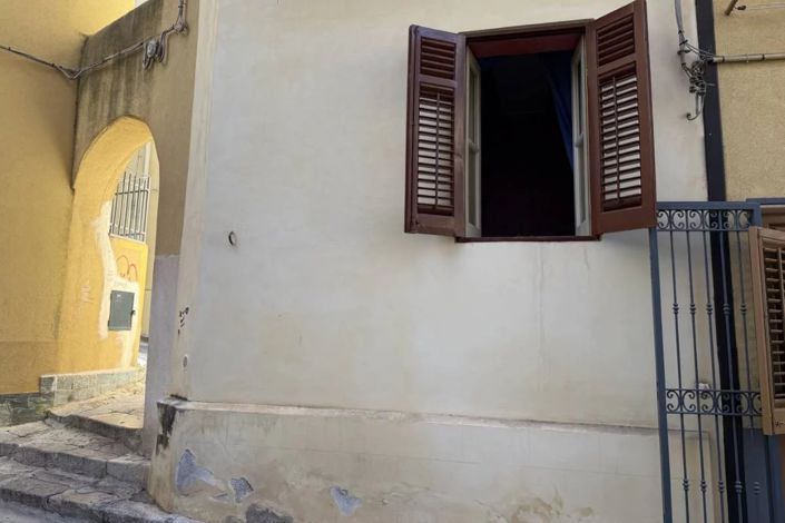 Image No.10-Appartement de 1 chambre à vendre à Bagheria