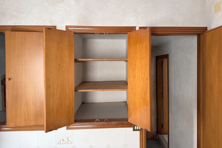 Image No.6-1 Bed House for sale