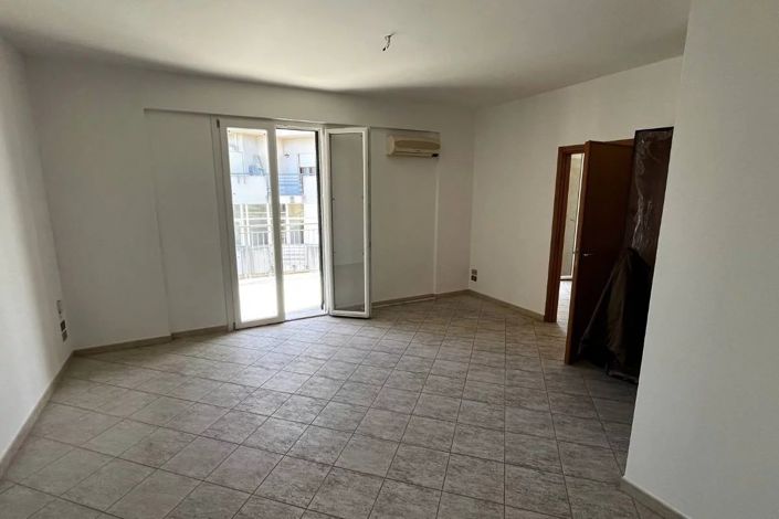 Image No.5-Appartement de 3 chambres à vendre à Bagheria