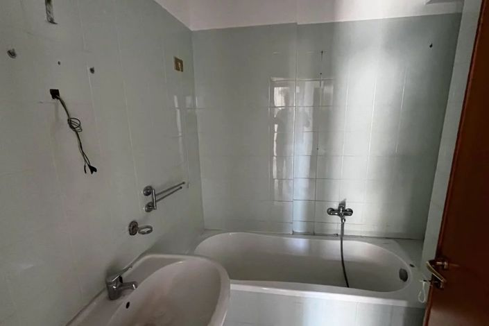 Image No.8-Appartement de 3 chambres à vendre à Bagheria