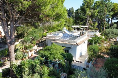 1 - Trabia, Villa
