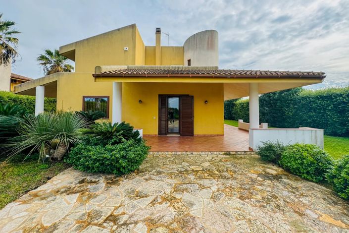 Image No.4-4 Bed Villa for sale