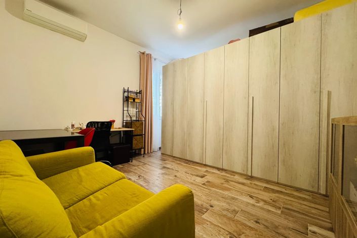 Image No.15-2 Bed Apartment for sale