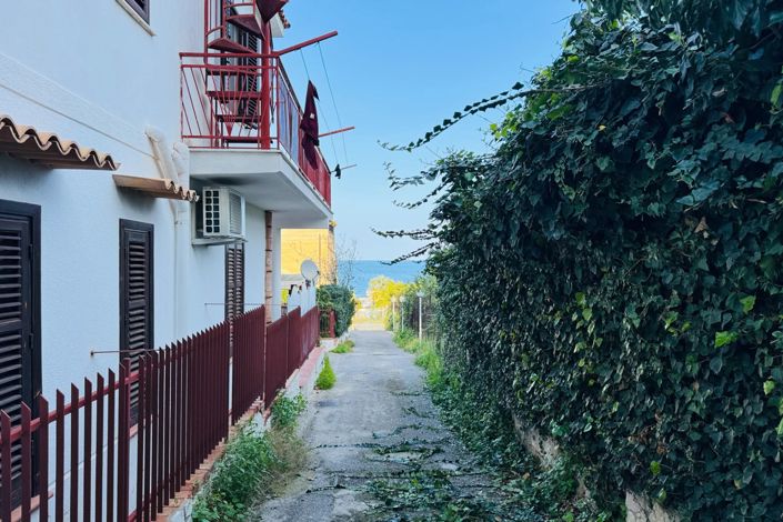 Image No.21-2 Bed Apartment for sale