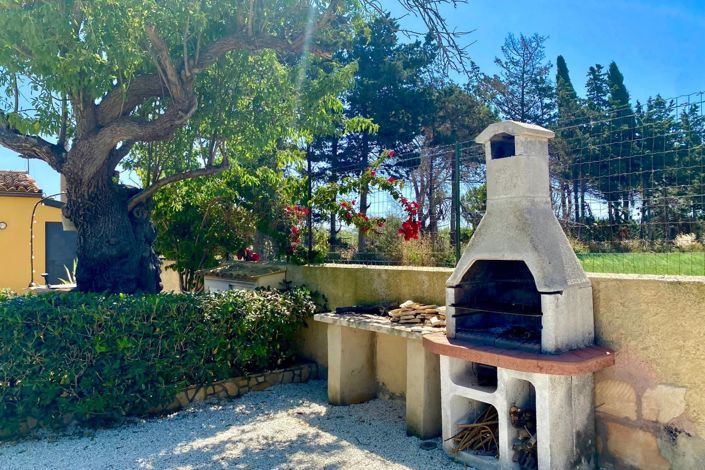 Image No.7-1 Bed House for sale