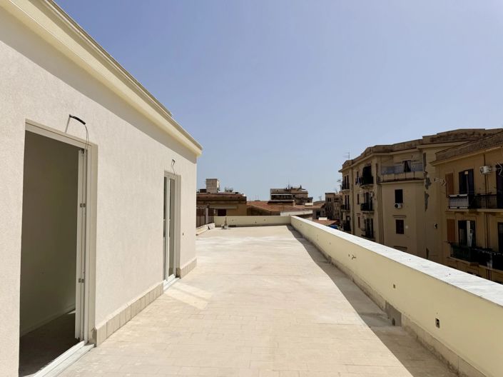 Image No.23-1 Bed Apartment for sale
