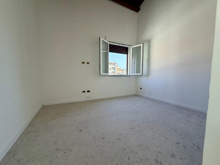 Image No.5-1 Bed Apartment for sale