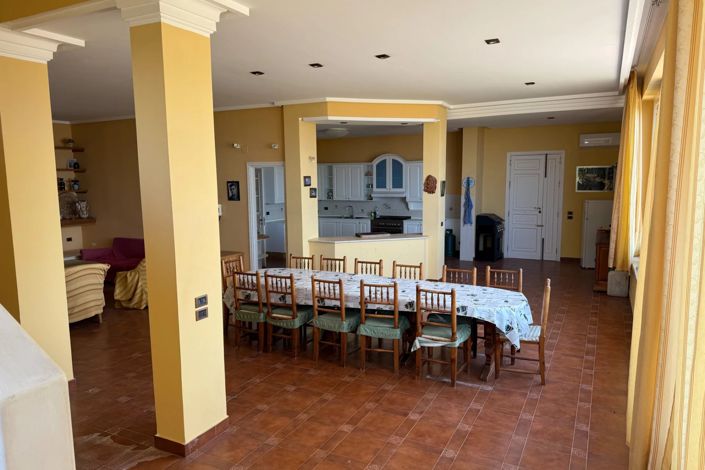 Image No.28-Villa de 5 chambres à vendre à Bagheria