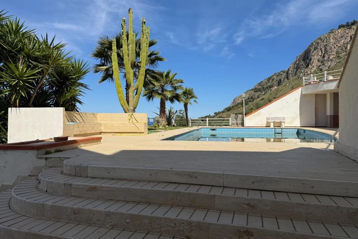 Image No.5-Villa de 5 chambres à vendre à Bagheria