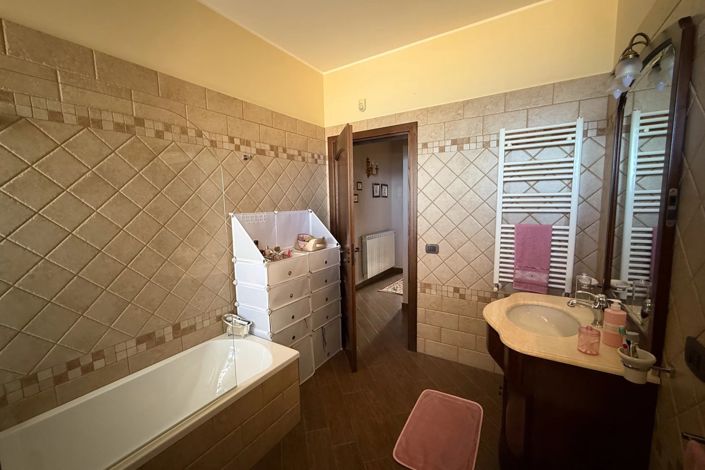 Image No.26-Villa de 3 chambres à vendre à Bagheria