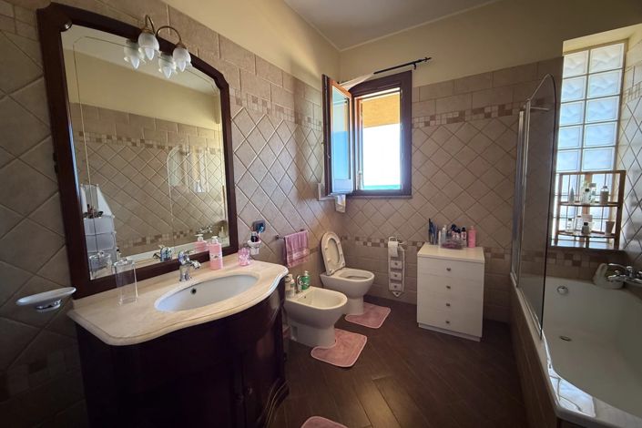 Image No.27-Villa de 3 chambres à vendre à Bagheria