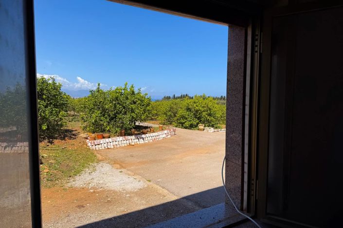 Image No.10-2 Bed Commercial for sale