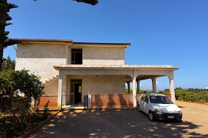 Image No.14-2 Bed Commercial for sale