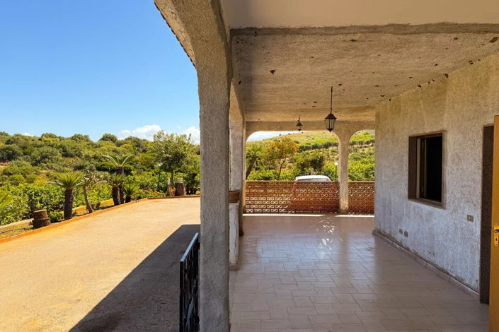 Image No.16-2 Bed Commercial for sale