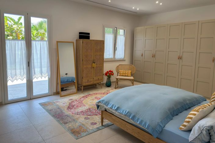 Image No.21-2 Bed Villa for sale