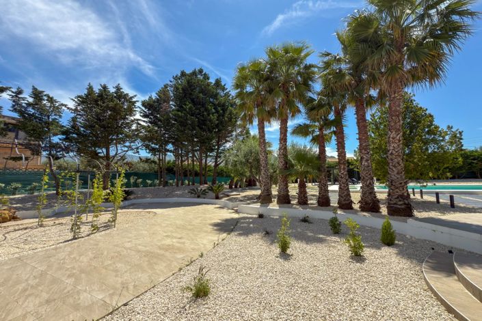 Image No.3-2 Bed Villa for sale