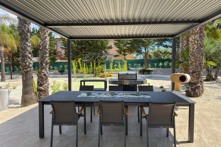 Image No.6-2 Bed Villa for sale