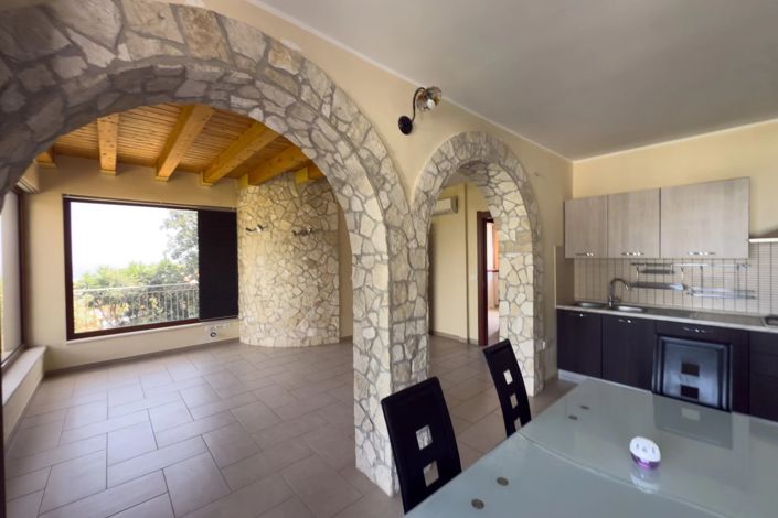 Image No.12-4 Bed Villa for sale