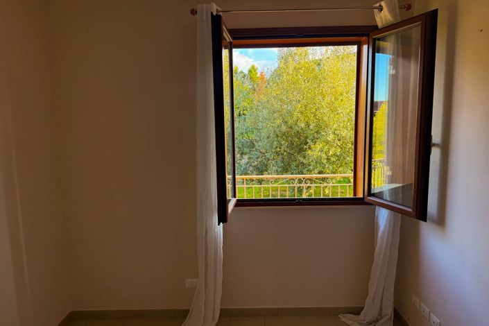 Image No.17-4 Bed Villa for sale