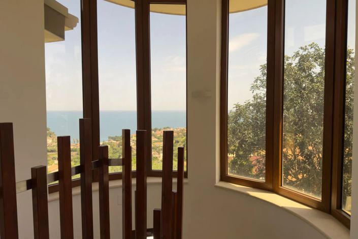 Image No.18-4 Bed Villa for sale