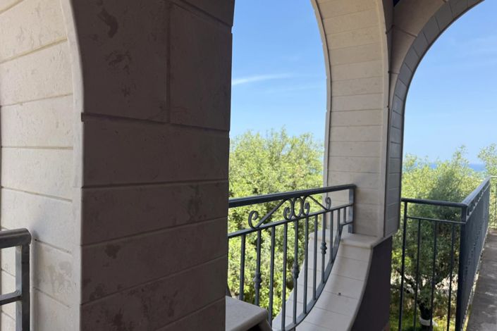 Image No.26-4 Bed Villa for sale