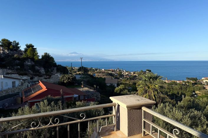 Image No.28-4 Bed Villa for sale