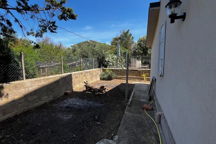 Image No.6-3 Bed House for sale