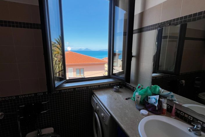 Image No.13-1 Bed Apartment for sale