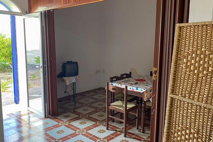 Image No.14-1 Bed House for sale