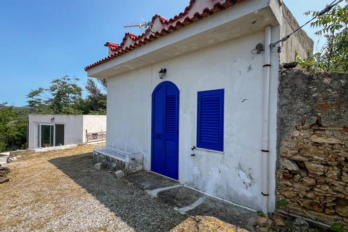 Image No.3-1 Bed House for sale