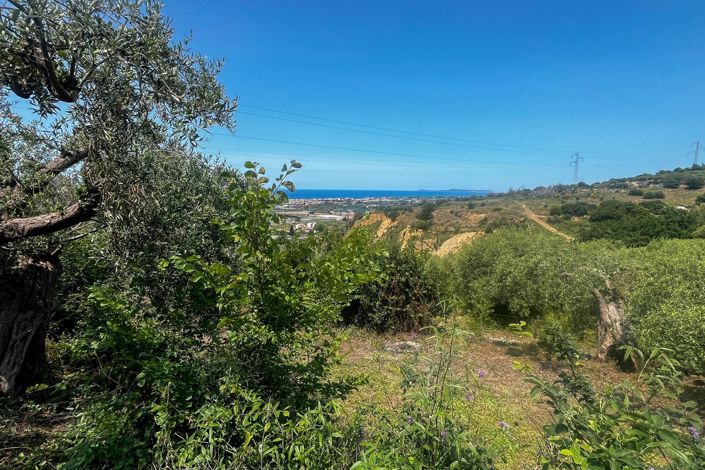 Image No.18-1 Bed House for sale