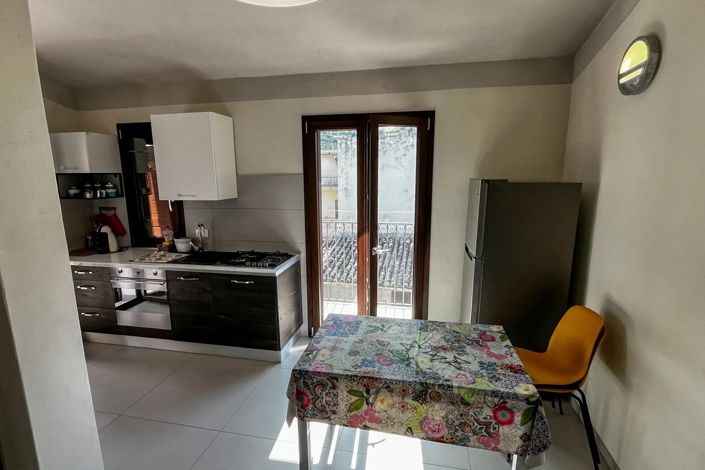 Image No.23-5 Bed House for sale