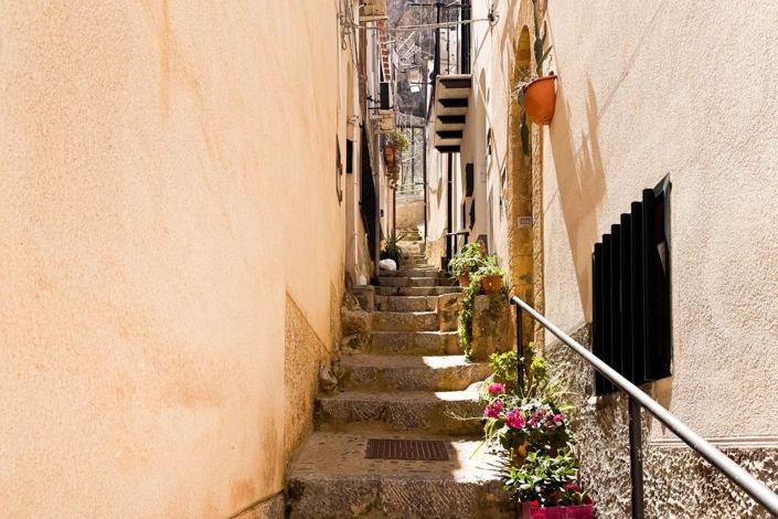 Image No.3-Maison de 1 chambre à vendre à Cefalù