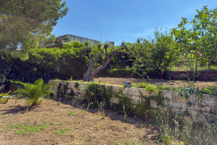 Image No.17-1 Bed House for sale