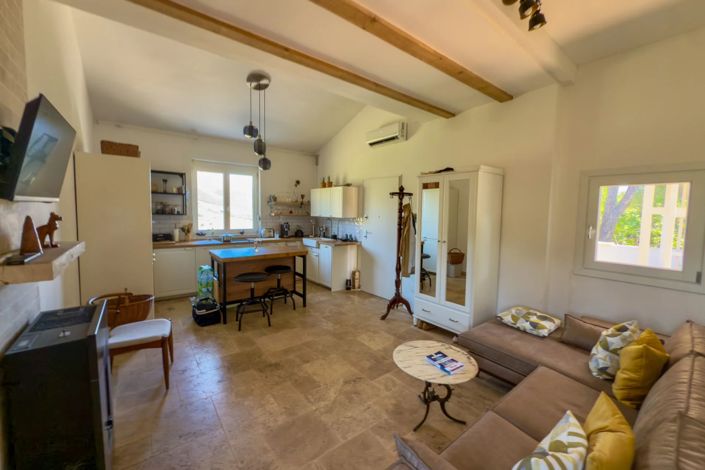 Image No.5-1 Bed House for sale