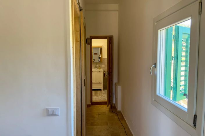 Image No.7-1 Bed House for sale