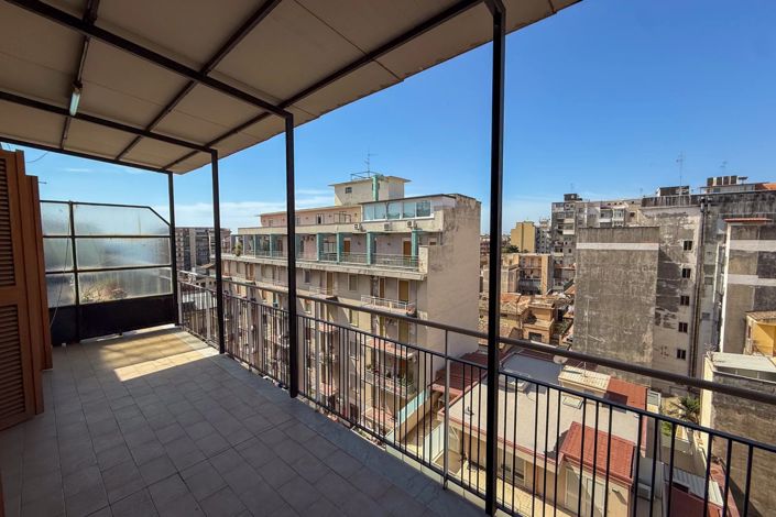 Image No.8-Appartement de 2 chambres à vendre à Catania