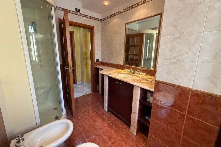 Image No.9-Appartement de 2 chambres à vendre à Catania