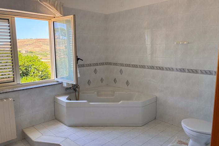 Image No.19-Villa de 4 chambres à vendre à Realmonte