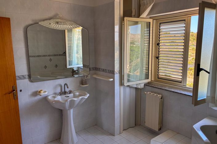 Image No.21-Villa de 4 chambres à vendre à Realmonte