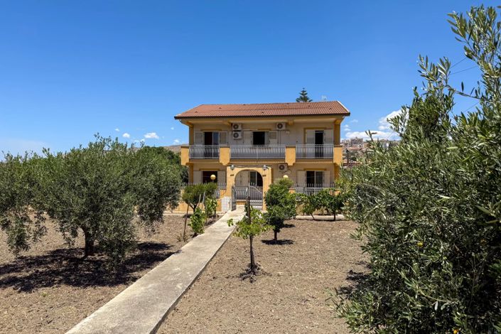 Image No.5-Villa de 4 chambres à vendre à Realmonte