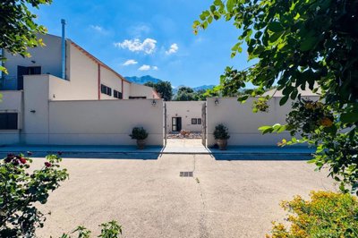 1 - Collesano, House