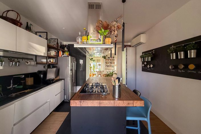 Image No.12-3 Bed Apartment for sale