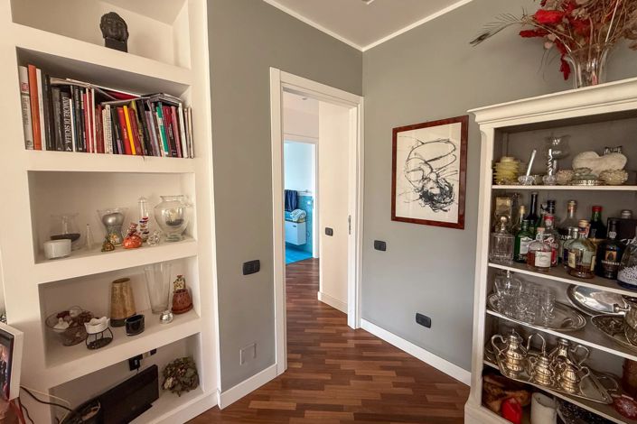 Image No.14-3 Bed Apartment for sale