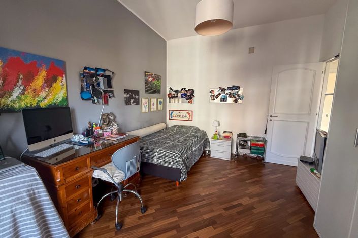 Image No.26-3 Bed Apartment for sale