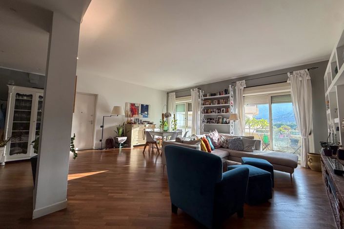 Image No.5-3 Bed Apartment for sale