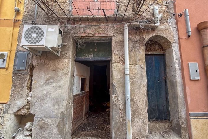 Image No.3-2 Bed House for sale