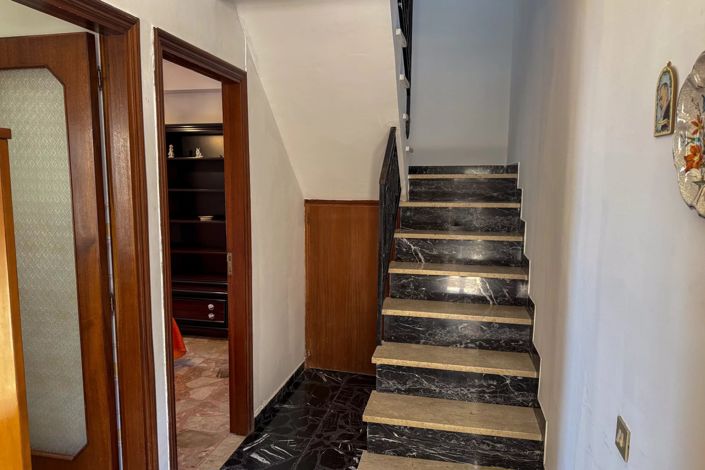 Image No.7-3 Bed Apartment for sale