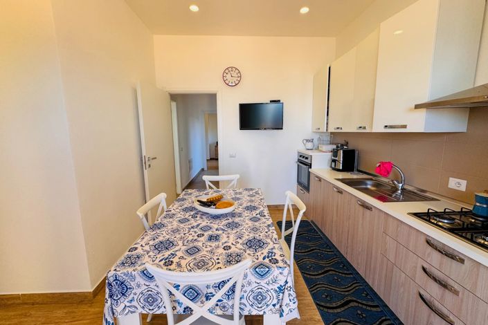 Image No.16-2 Bed Apartment for sale